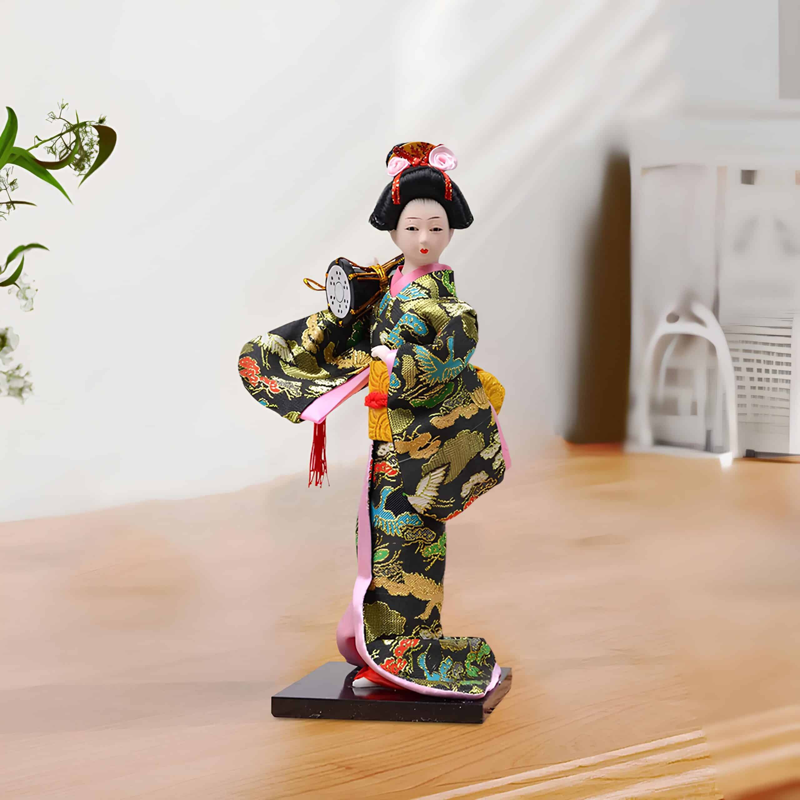 Marionnette japonaise de geisha