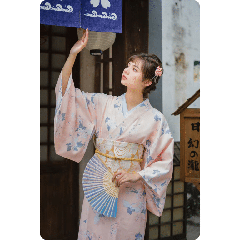 Kimono Traditionnel Floral Rose pour Femme 3