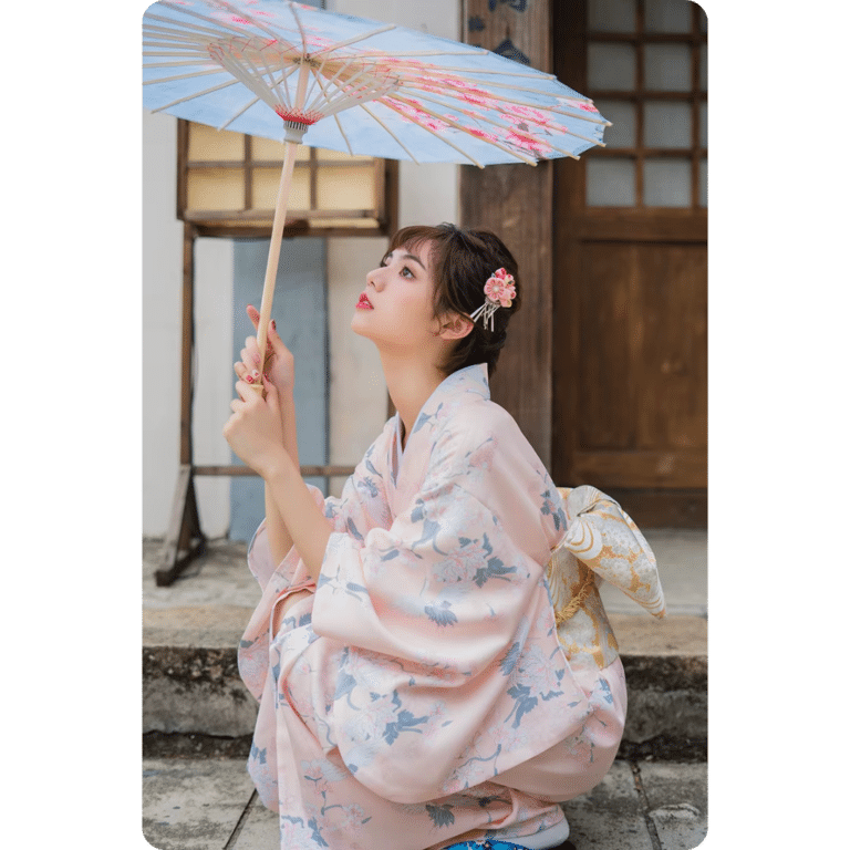 Kimono Traditionnel Floral Rose pour Femme 5