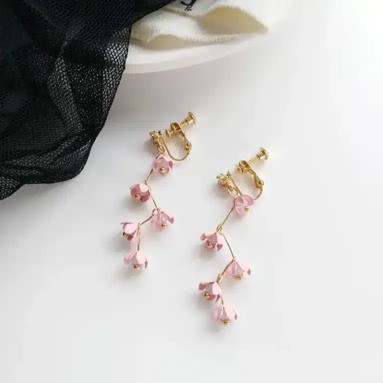 Boucles D'oreilles Pendantes à Clip sans Piercing Fleurs de Cerisier Sakura - galerie 4046