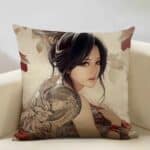 Housse de Coussin Décorative Carrée Portrait de Femme Japonaise 1