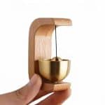Carillon-zen-Decoratif-en-Bois-et-bol-en-Laiton-Suspendu-technique-3488