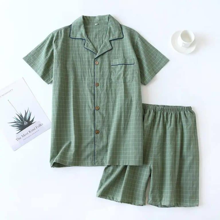 Ensemble-de-Pyjama-Japonais-a-Carreaux-avec-Chemise-a-Manches-Courtes-et-Short-Assorti-galerie-7539