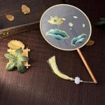 Eventail-Uchiwa-Brode-en-Organza-avec-Motifs-Japonais-Traditionnels-galerie-4498