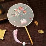 Eventail-Uchiwa-Brode-en-Organza-avec-Motifs-Japonais-Traditionnels-galerie-8073