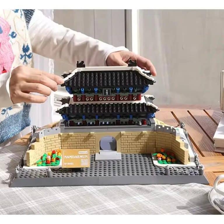 Maquette-de-la-Porte-Namdaemun-de-Seoul-a-Assembler-en-900-Pieces-galerie-1265