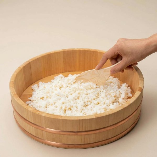 Bac à riz hangiri pour sushi en bois naturel avec cerclage en cuivre