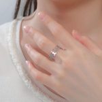 Bague 7 chakras ajustable avec motifs ajourés