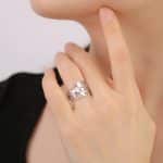 Bague de fleur large et ajourée en acier inoxydable
