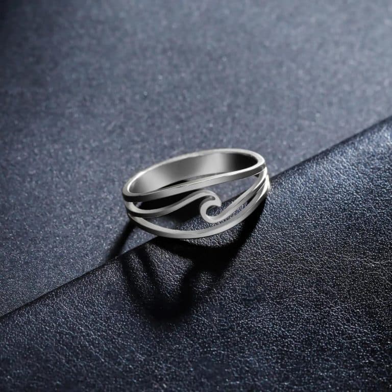 Bague de la Grande Vague au design entrelacé et ajouré - Argent, 9