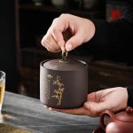 Boite-a-the-Japonaise-en-Ceramique-avec-Decor-Dore-Grave-galerie-4574