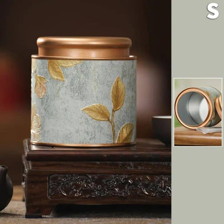 Boite a the Vintage en Metal avec Motifs Floraux