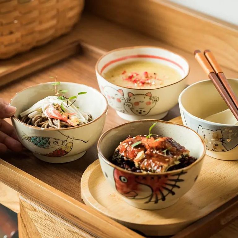 Bol-Japonais-en-Ceramique-a-Motifs-Kawaii-galerie-1525