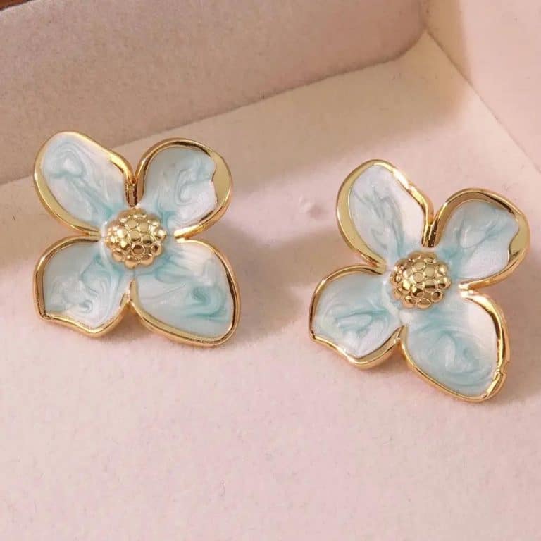 Boucles d'oreilles en forme de fleur à pétales émaillés marbrés - Bleu