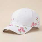 Casquette florale brodée aux motifs de sakura