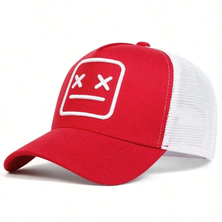 Casquette trucker avec visage neutre brodé et filet respirant - Rouge