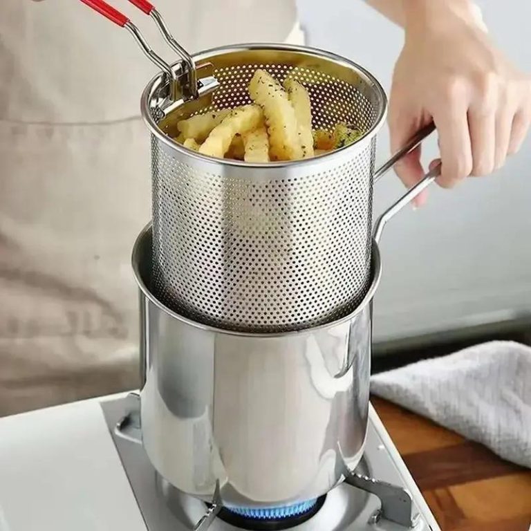 Casserole-Friteuse-Inox-avec-bec-Verseur-et-Panier-Perfore-Amovible-galerie-2359