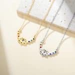 Collier pierre de chakra avec pendentif en fleur de lotus