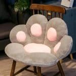 Coussin de chaise en forme de patte de chat dans L’esprit Kawaii - Gris