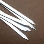 Lot de 6 brochettes pour yakitori en inox torsadé avec manche en bois