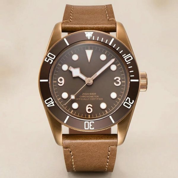Montre Etanche a 100m a Mouvement Japonais Miyota avec Bracelet en Cuir