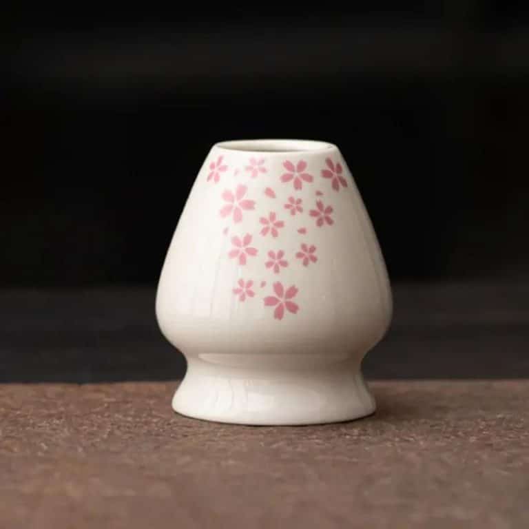 Porte-fouet à matcha en céramique émaillée - Blanc avec Motifs Floraux Roses