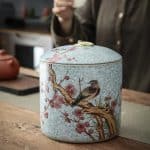 Pot Ceramique a Motifs Japonais avec Couvercle Bombe