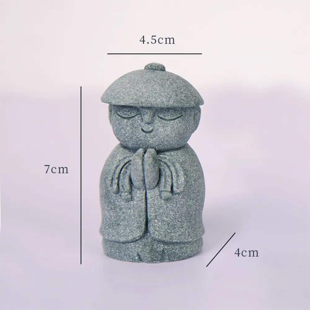 Statuette de moine bouddhiste en résine effet pierre - Moine au Chapeau Rond