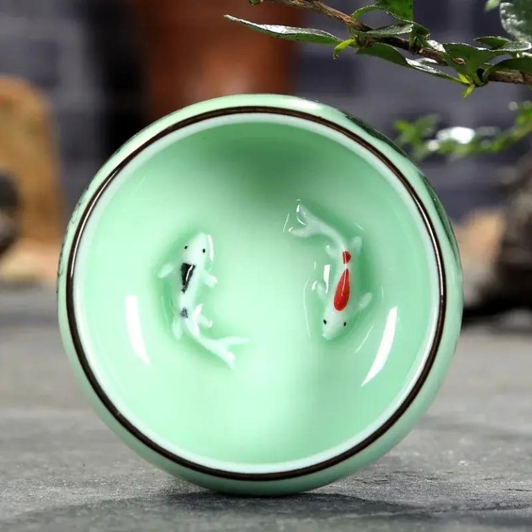 Tasse-a-the-Ceramique-Celadon-avec-Motifs-Asiatiques-galerie-4373