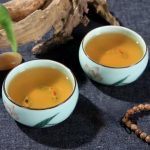 Tasse-a-the-Ceramique-Celadon-avec-Motifs-Asiatiques-galerie-8058