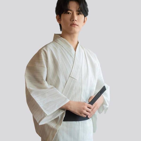 Vetement Traditionnel Japonais Homme Ecru a Fines Rayures