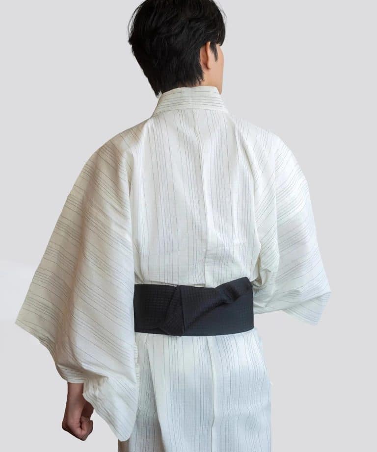Vetement Traditionnel Japonais Homme Ecru a Fines Rayures