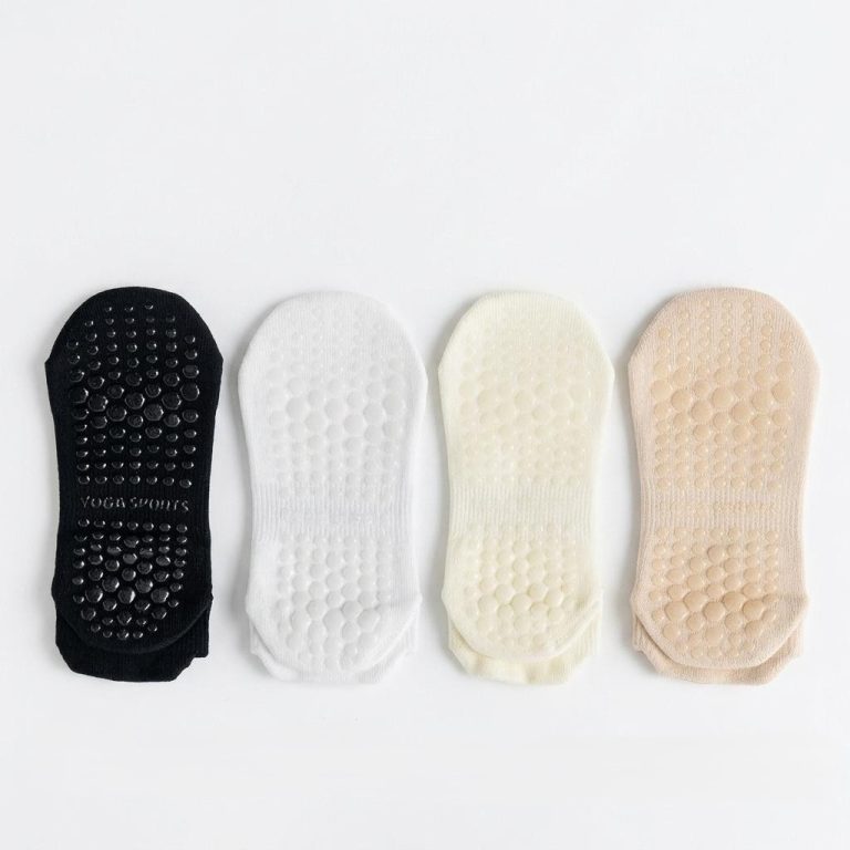 Chaussettes antidérapantes femme en mesh respirant pour le yoga - Noir + Blanc + Blanc Laiteux + Beige