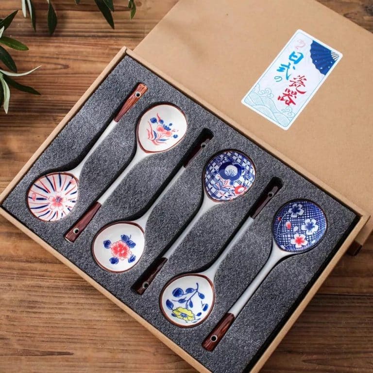 Cuillères japonaises en céramique à motifs floraux en coffret cadeau