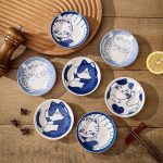 Petite assiette en céramique japonaise à motifs de chats