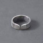 Bague-ajustable-en-maille-argentee-a-motif-tisse-en-relief-picture-4