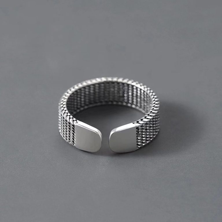 Bague-ajustable-en-maille-argentee-a-motif-tisse-en-relief-picture-4