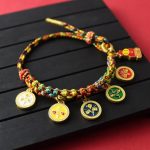 Bracelet-porte-bonheur-tibetain-tresse-multicolore-a-medaillons-dores-emailles-picture-3