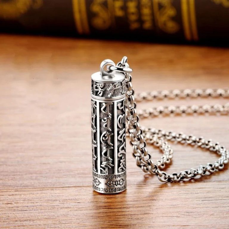 Collier-avec-pendentif-tibetain-en-argent-cylindrique-grave-de-mantras-bouddhist-picture-3