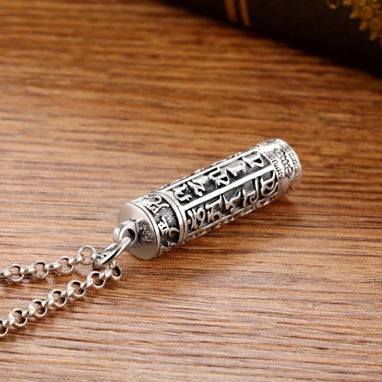 Collier-avec-pendentif-tibetain-en-argent-cylindrique-grave-de-mantras-bouddhist-picture-4
