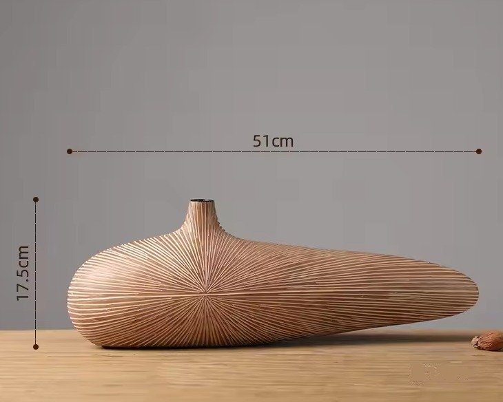 Grand-vase-decoratif-design-en-resine-a-stries-rayonnantes-picture-7