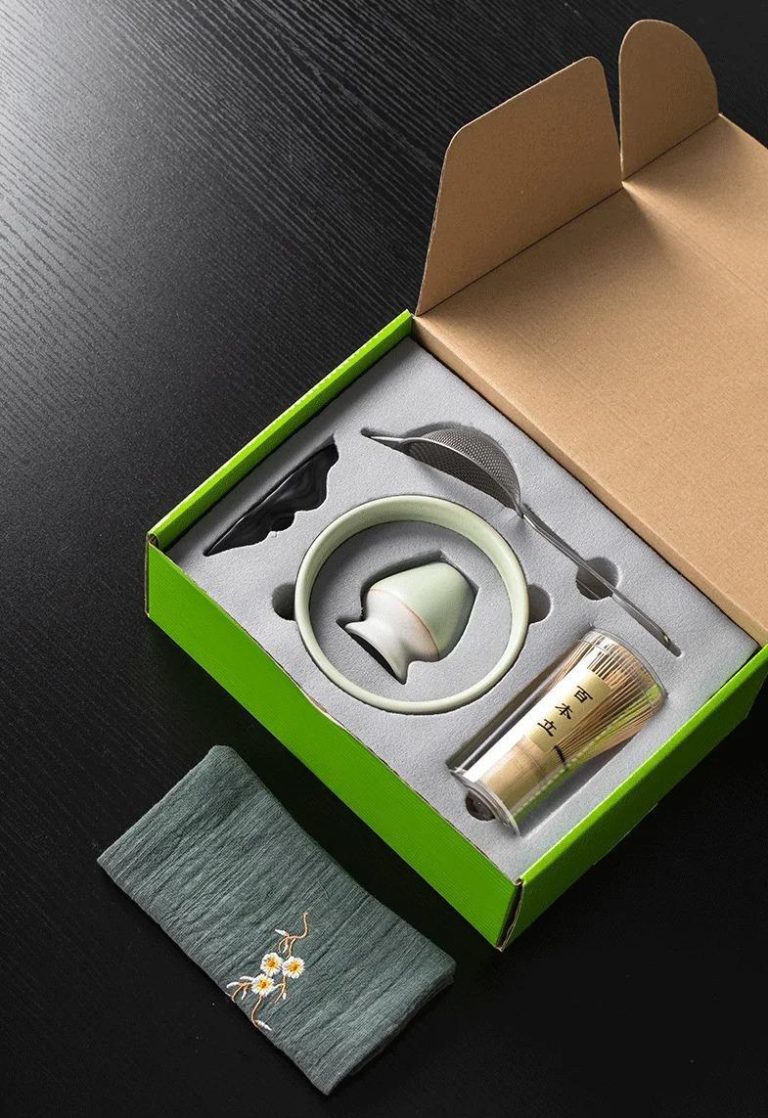 Kit-the-matcha-japonais-avec-chawan-et-chasen-en-bambou-coffret-cadeau-ceramique-picture-2
