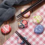 Repose-baguettes-japonais-en-ceramique-a-motifs-traditionnels-picture-2