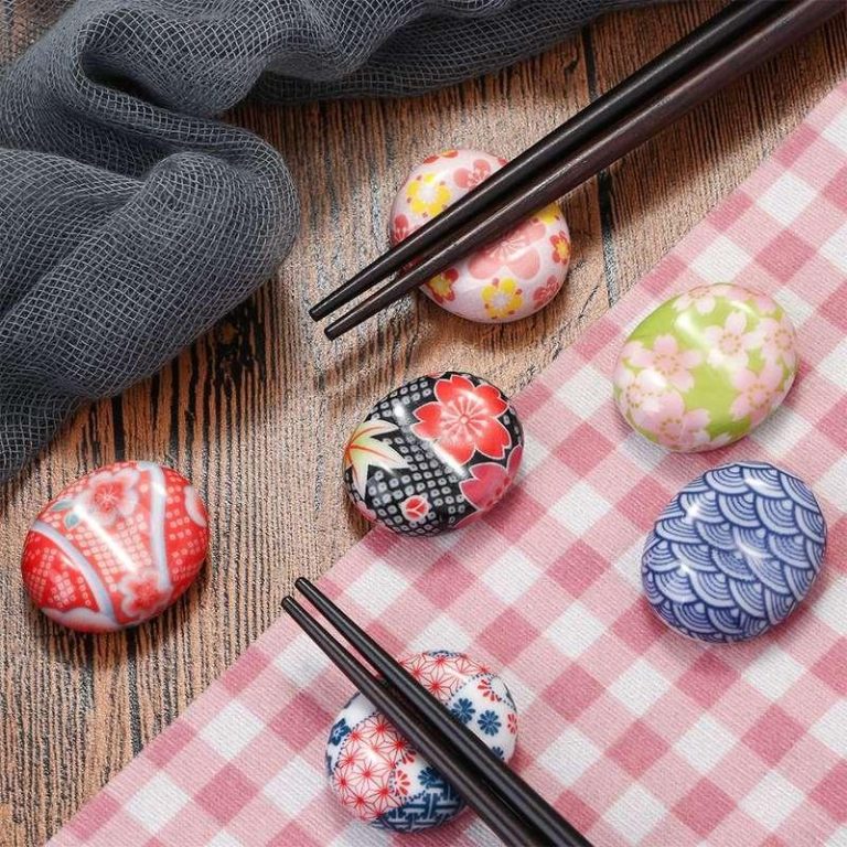 Repose-baguettes-japonais-en-ceramique-a-motifs-traditionnels-picture-2