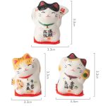 Set-de-3-chats-porte-bonheur-japonais-maneki-neko-en-ceramique-emaillee-sur-socl-picture-1-1