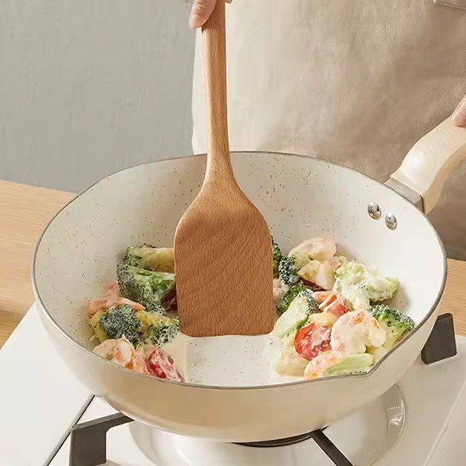 Spatule-en-bois-naturel-a-manche-long-ergonomique-et-trou-de-suspension-ovale-picture-2