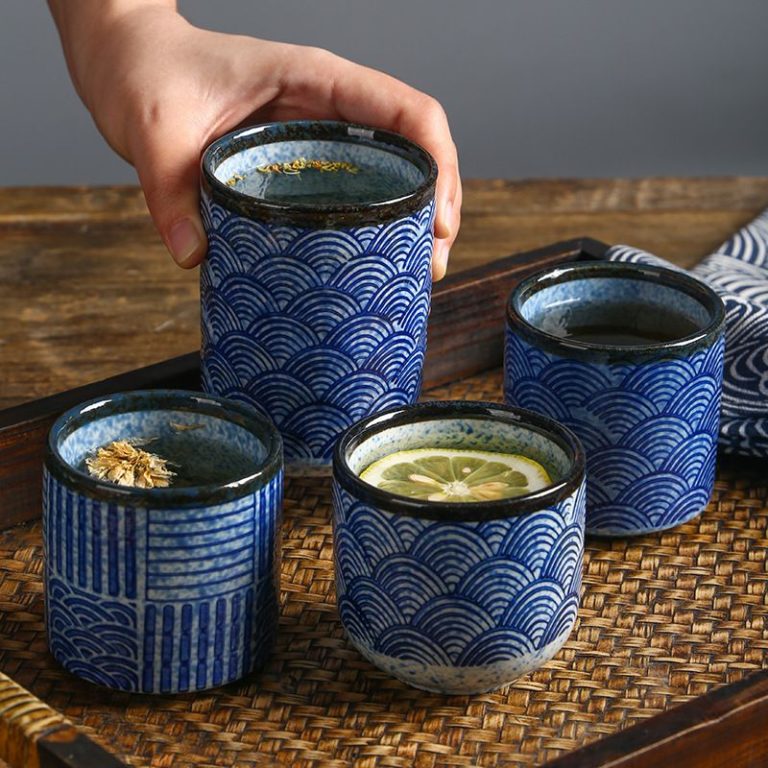 Tasse-a-the-japonaise-en-ceramique-artisanale-a-motifs-de-vagues-et-geometriques-picture-2