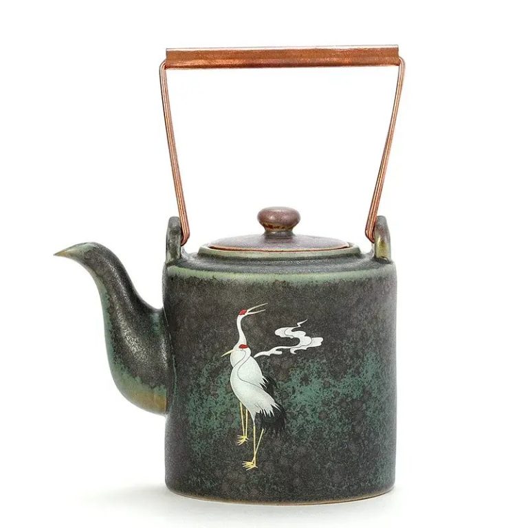 Theiere-japonaise-traditionnelle-en-ceramique-emaillee-a-motif-de-grue-blanche-e-picture-1