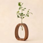 Vase soliflore design en bois de noyer avec tube en verre, style minimaliste art déco