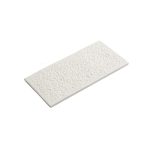 Assiette-rectangulaire-design-en-ceramique-blanche-a-texture-martelee-picture-5